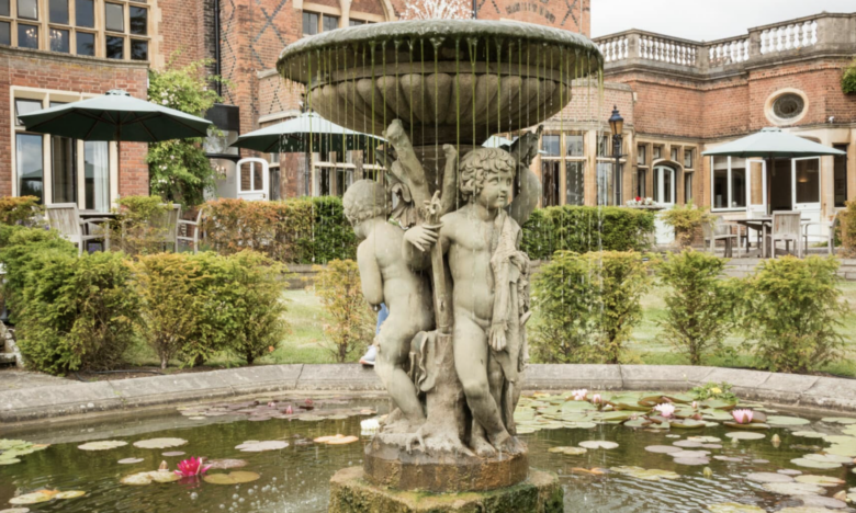 Warren House Courtyard