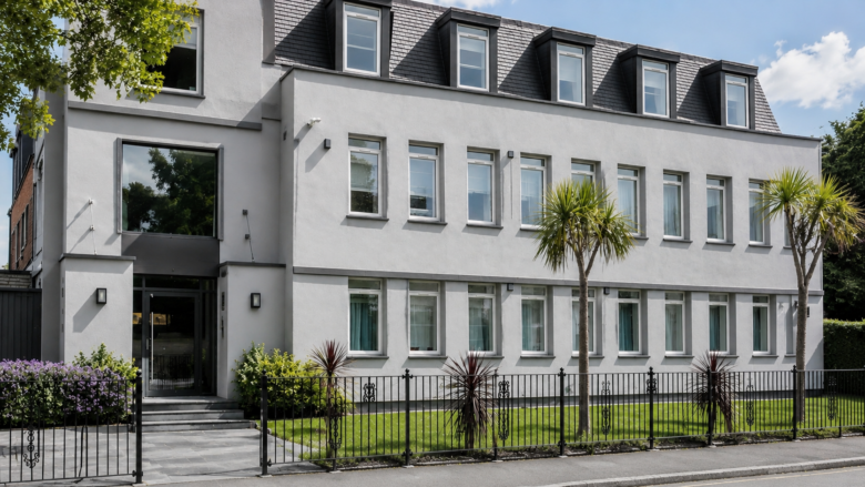 Portsmouth Road Apartments